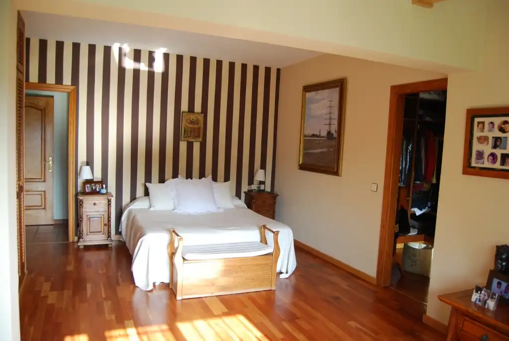 Dormitori de Casa o xalet en venda en Alhaurín de la Torre amb Aire condicionat, Jardí privat i Terrassa