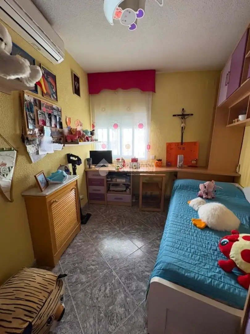 Dormitori de Pis en venda en Getafe amb Aire condicionat, Calefacció i Terrassa