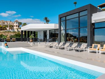 Villa con piscina in vendita a El Paraíso