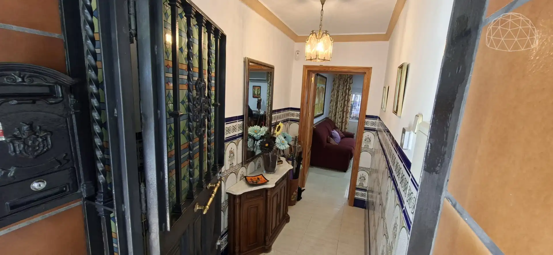 Haus oder Chalet zum Verkauf in Sevilla mit Klimaanlage, Terrasse und Möbliert