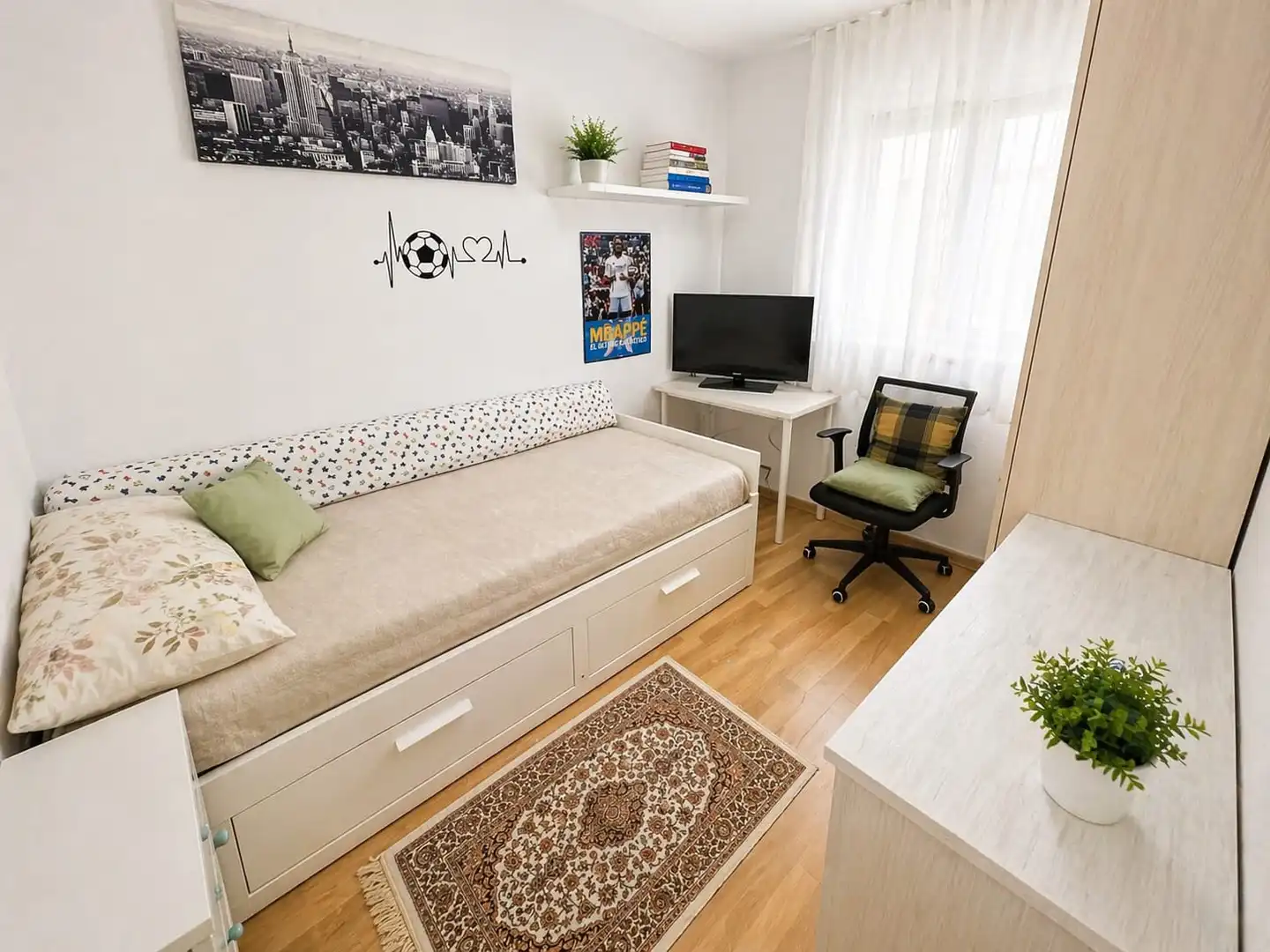 Schlafzimmer von Wohnung zum Verkauf in Parla mit Klimaanlage, Heizung und Terrasse