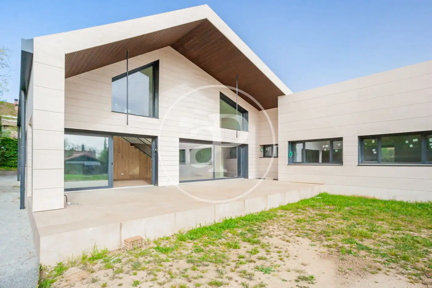 Vista exterior de Casa o chalet en venta en Pozuelo de Alarcón con Aire acondicionado, Calefacción y Jardín privado