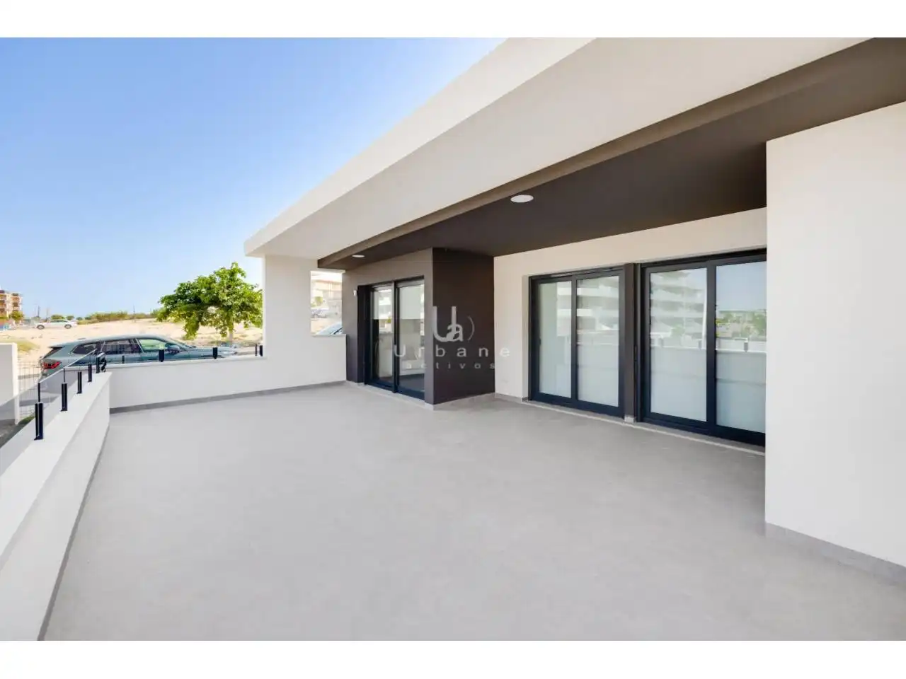 Terraza de Ático en venta en San Miguel de Salinas con Aire acondicionado, Terraza y Amueblado