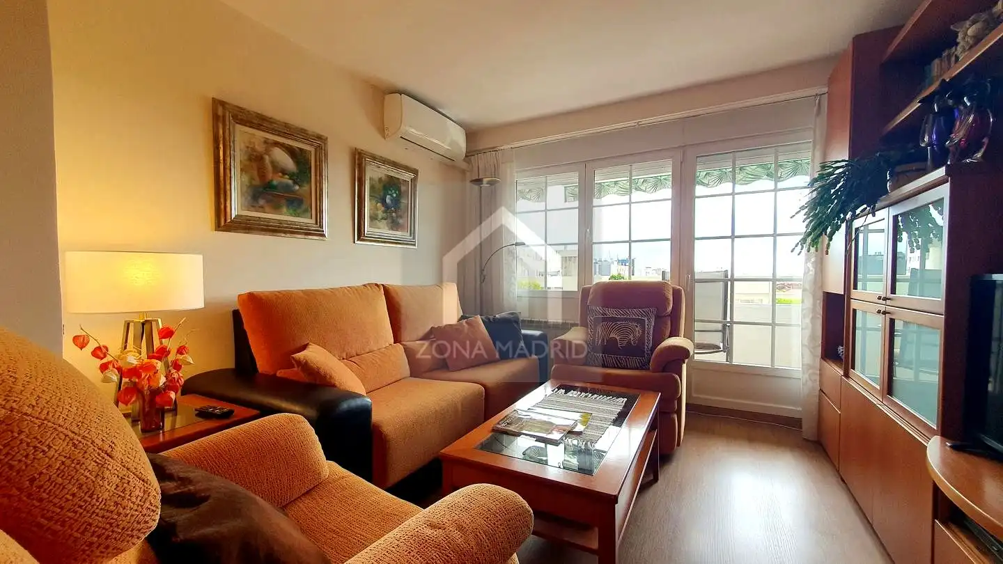 Sala de estar de Piso en venta en Madrid con Aire acondicionado, Calefacción y Terraza