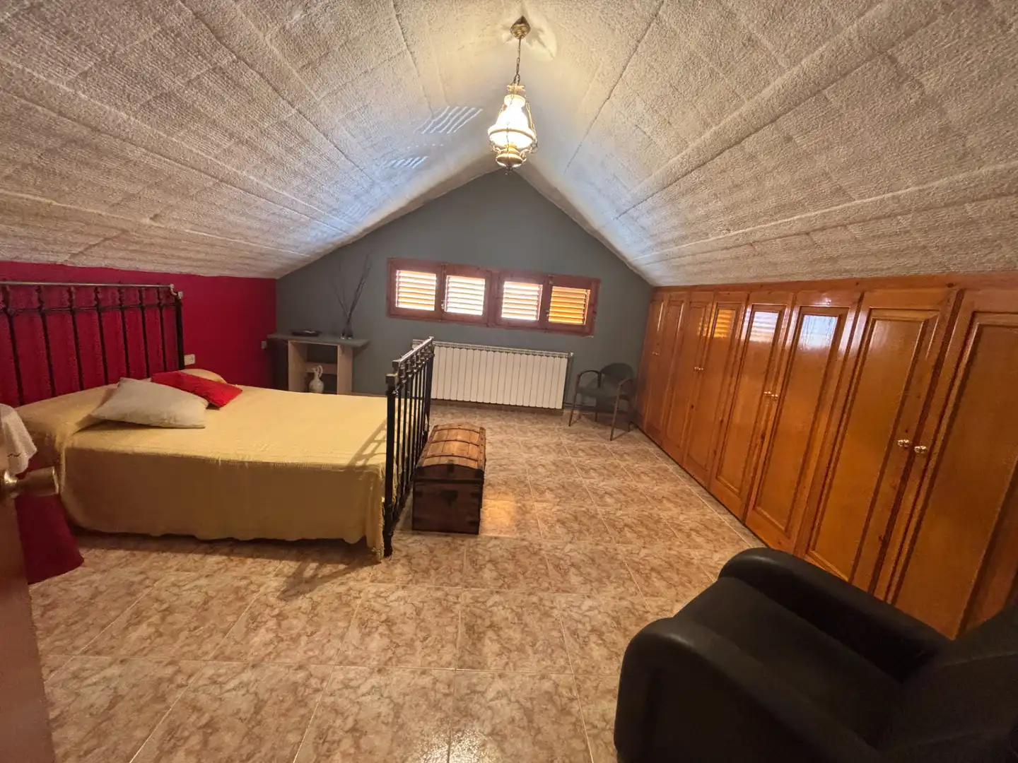 Haus oder Chalet zum Verkauf in Miralcamp mit Heizung, Privatgarten und Möbliert