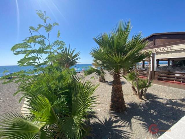 Casa-chalet en Venta en La Mamola