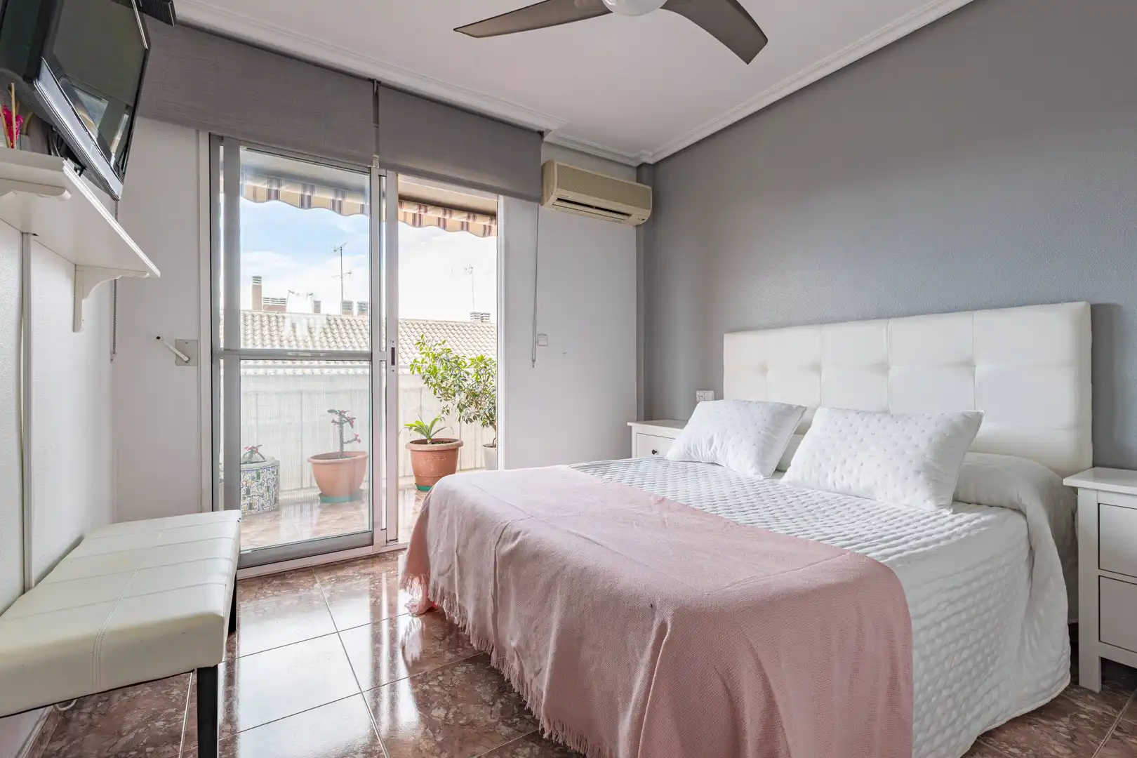 Habitación de Dúplex en venta en Murcia