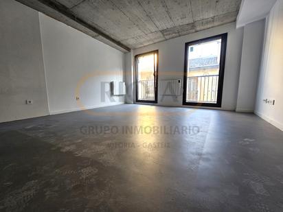 Exterior view of Flat for sale in Vitoria - Gasteiz