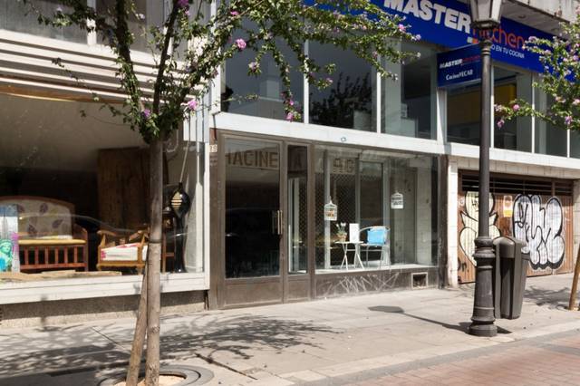 Local comercial en Alquiler en Casco Antiguo