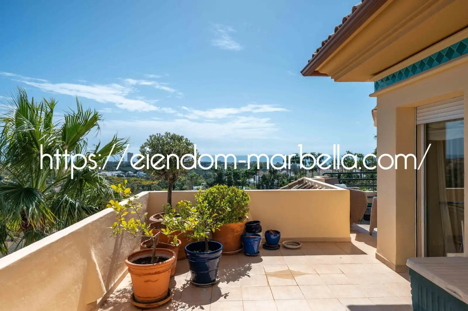 Garten von Maisonette zum Verkauf in Marbella mit Klimaanlage, Terrasse und Abstellraum