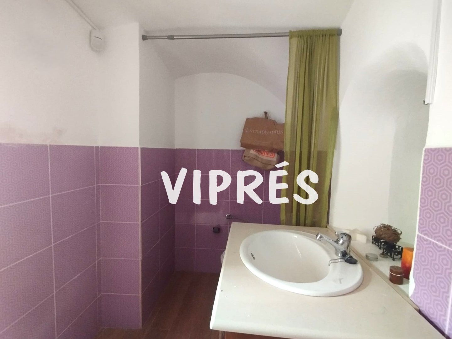 Bathroom of Flat for sale in Cáceres Capital  with Air Conditioner and Terrace