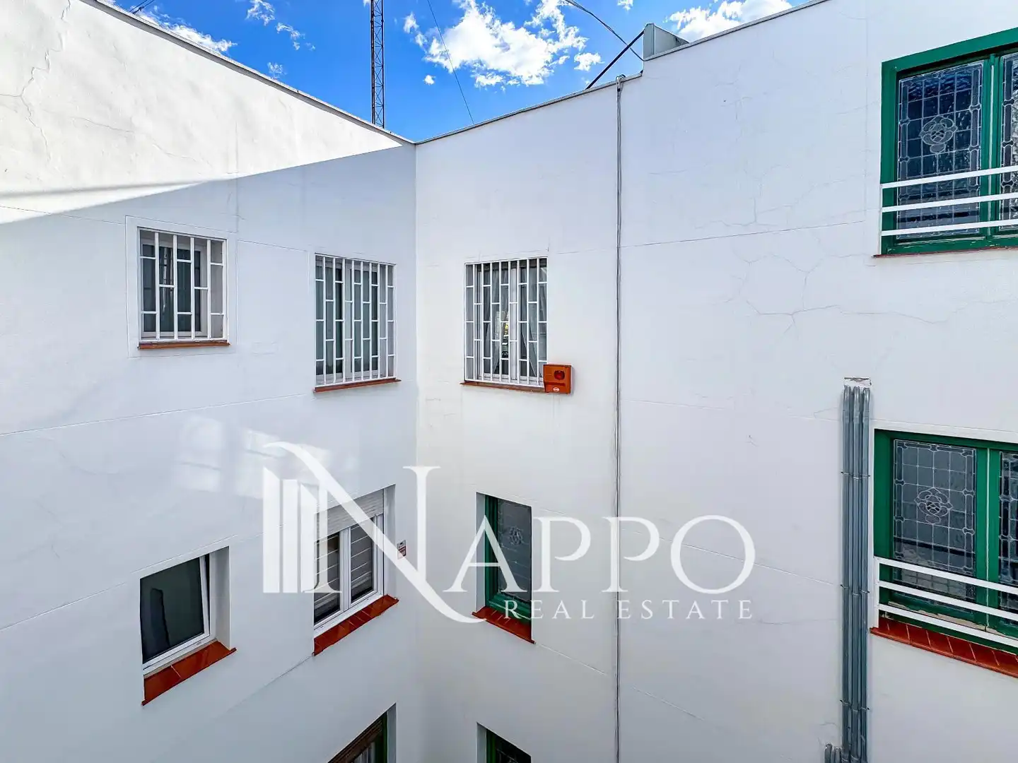 Exterior view of Attic for sale in Madrid  with Air Conditioner, Heating and Parquet flooring