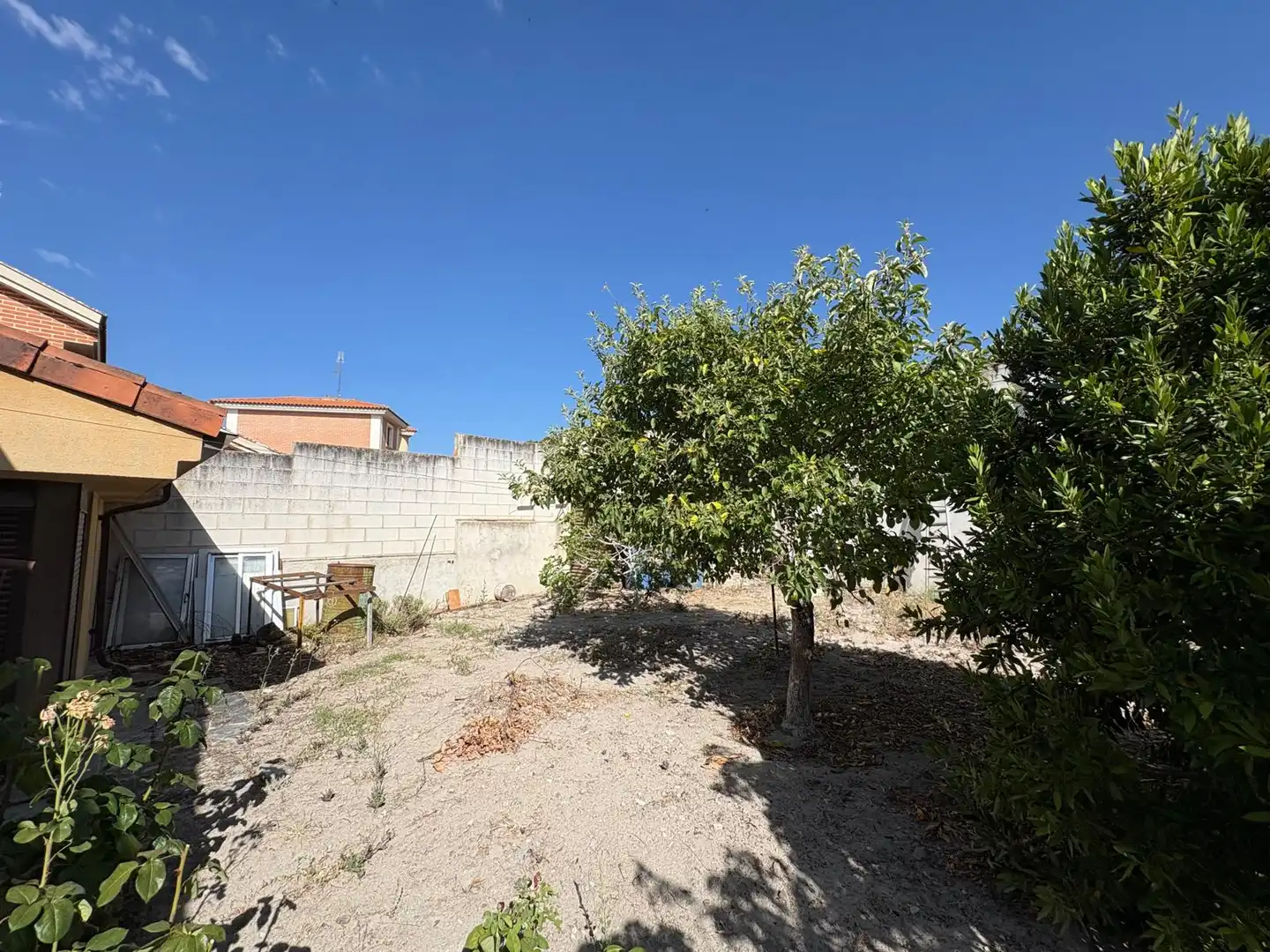 Casa o xalet en venda en Íscar amb Calefacció, Jardí privat i Terrassa