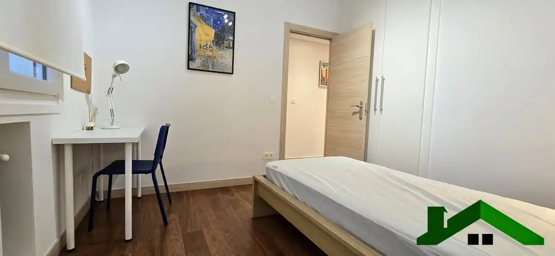Habitación de Piso de alquiler en Bilbao  con Calefacción, Terraza y Horno