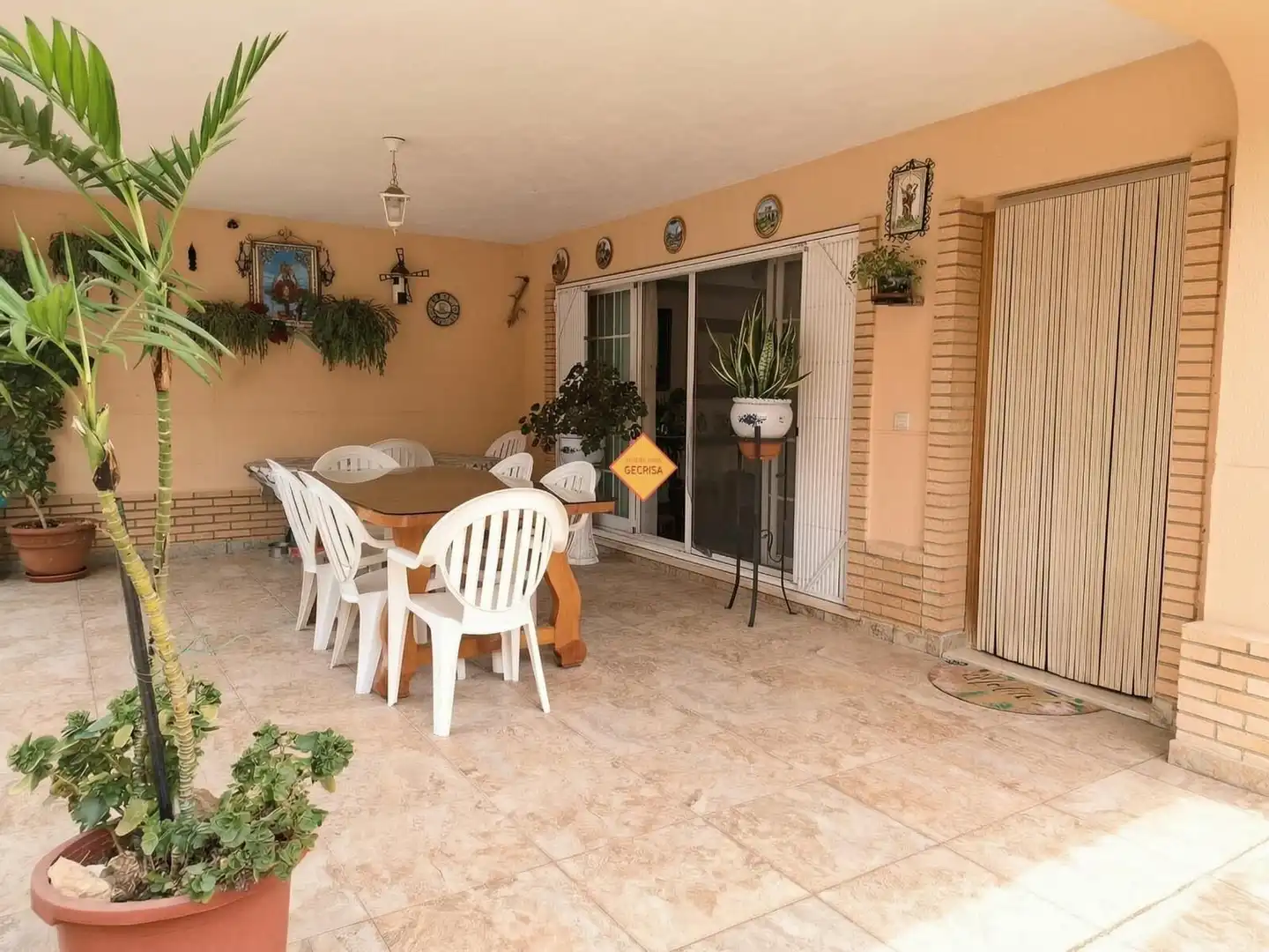 Terrassa de Casa o xalet en venda en Paterna amb Aire condicionat, Calefacció i Jardí privat
