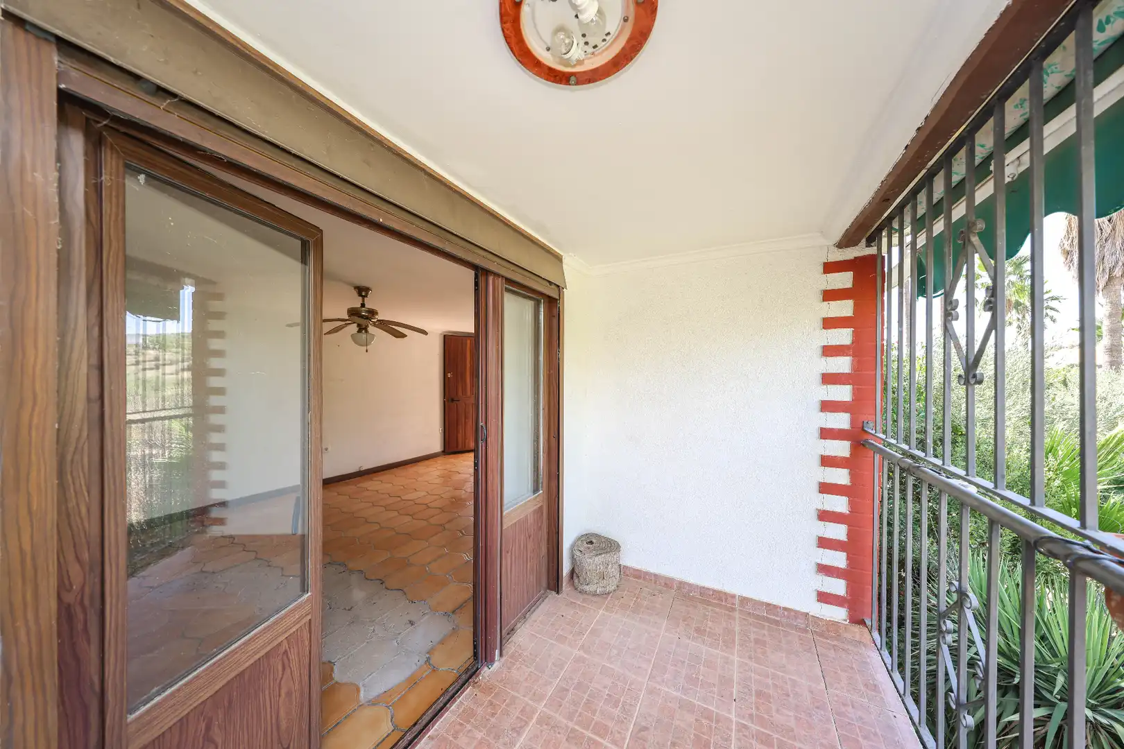 Terrassa de Casa o xalet en venda en Casarabonela amb Jardí privat