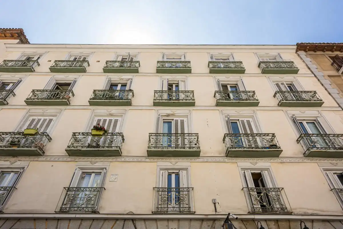 Vista exterior de Pis en venda en Madrid amb Aire condicionat i Calefacció