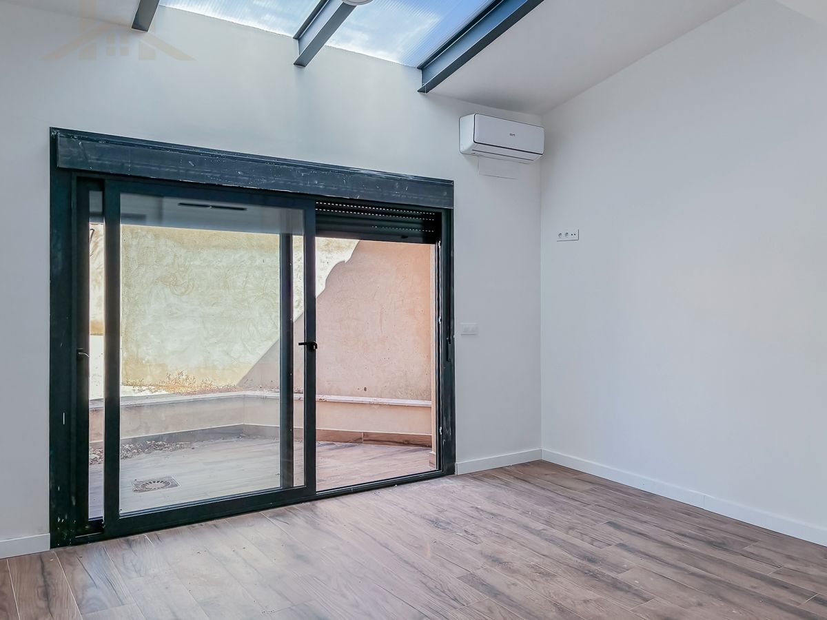 Single-family semi-detached for sale in Piedrabuena  with Air Conditioner, Heating and Private garden