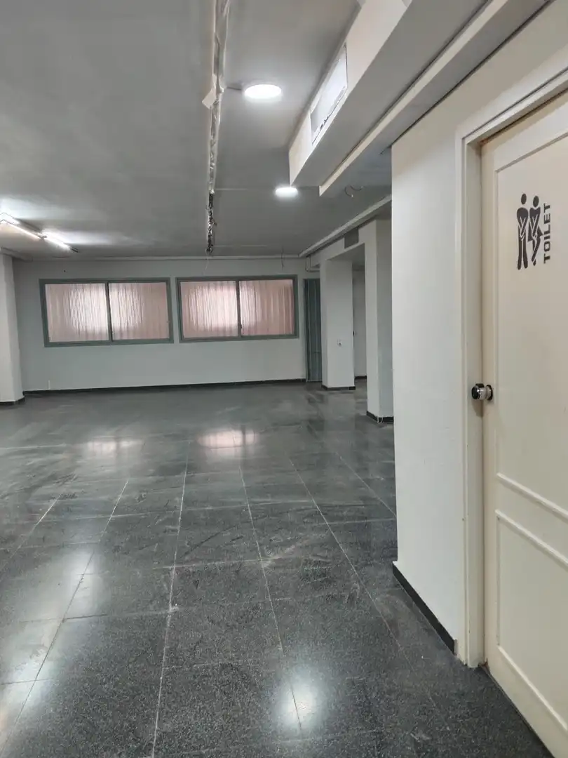 Oficina de alquiler en Valencia