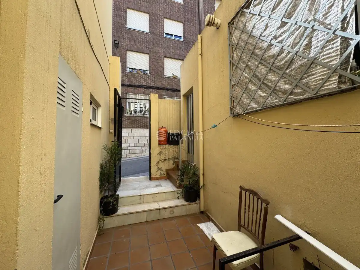 Vista exterior de Edificio en venta en Soneja