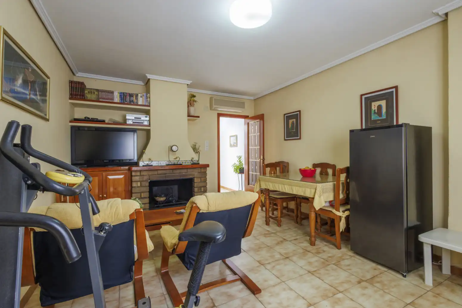 Wohnzimmer von Einfamilien-Reihenhaus zum Verkauf in Carlet mit Terrasse und Balkon