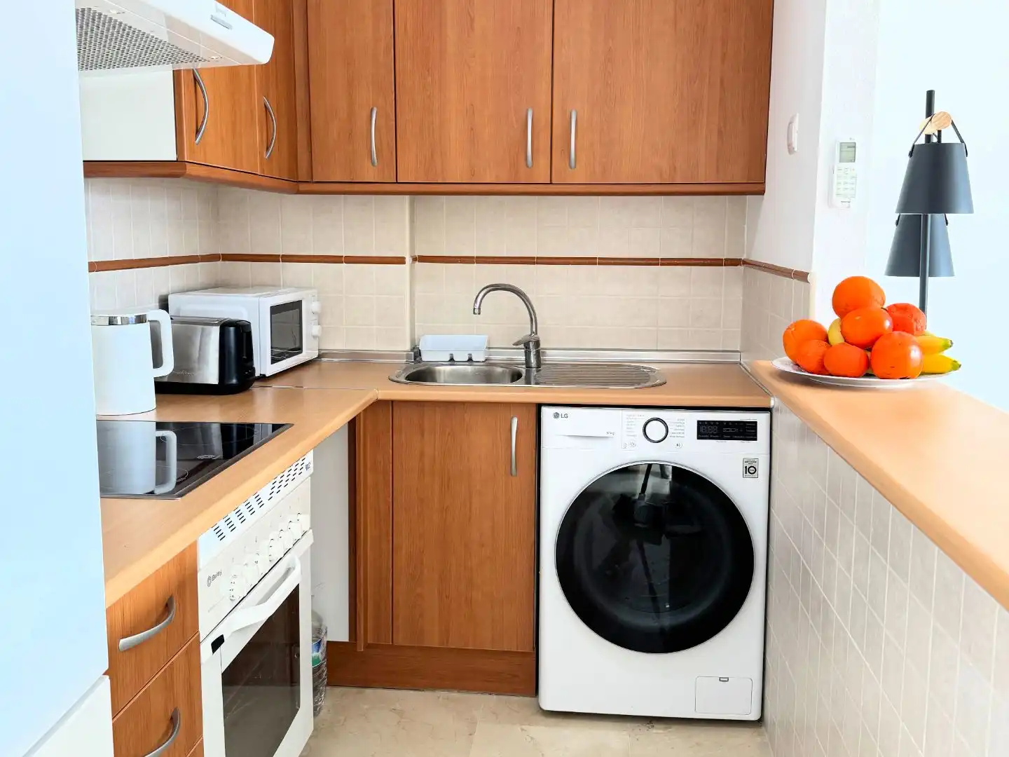 Kitchen of Flat for rent in Marina de Casares