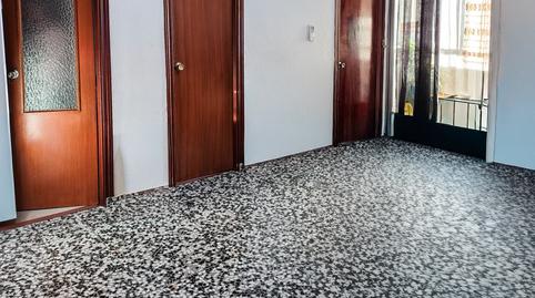 Foto 3 de Pis en venda a Calle de Carabelos, San Fermín, Madrid Capital