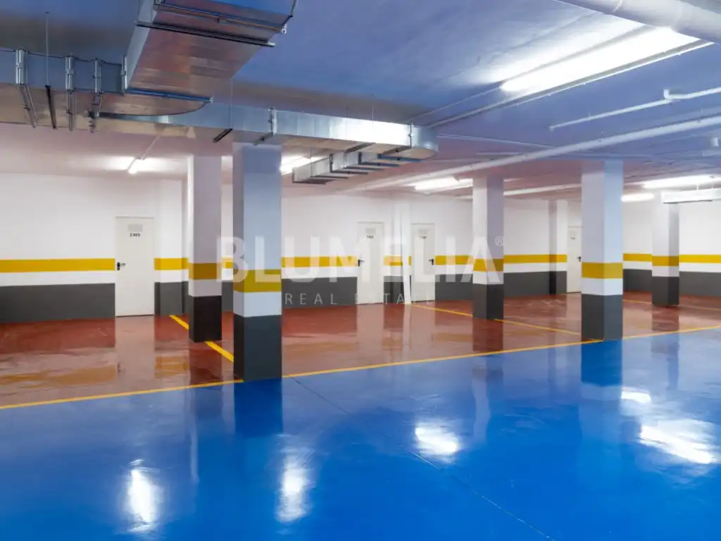 Parkplatz von Dachboden zum Verkauf in Oliva mit Klimaanlage, Heizung und Privatgarten