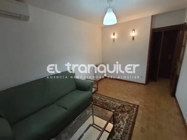 Living room of Flat for rent in Villaverde