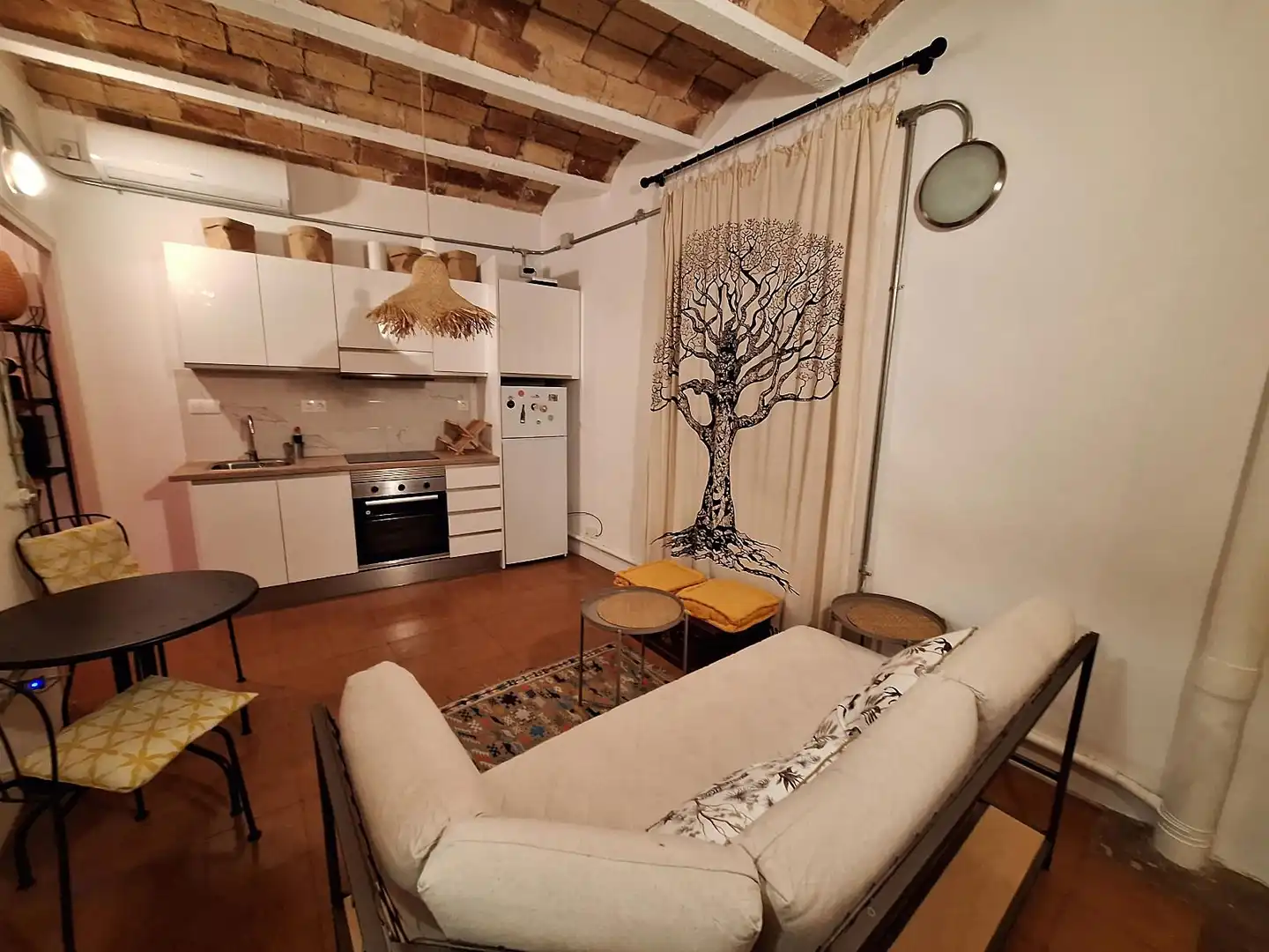 Living room of Flat for rent in Ciutat Vella