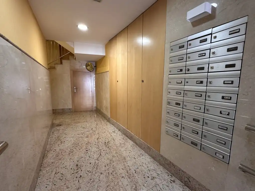 Piso en venta en Calle Doctor Múgica, 15, Gran Via