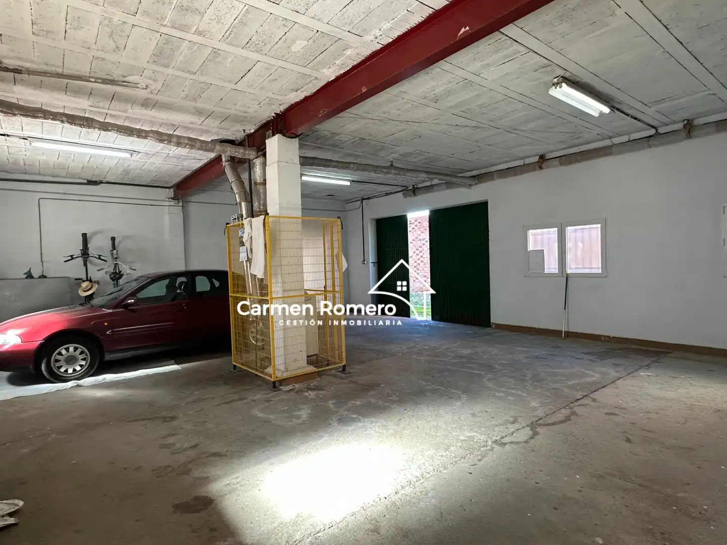 Parking de Casa o chalet en venta en Encinas de Abajo con Calefacción, Terraza y Amueblado