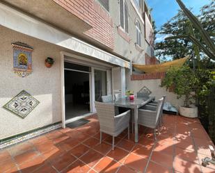 Terrasse von Einfamilien-Reihenhaus miete in Castelldefels mit Terrasse