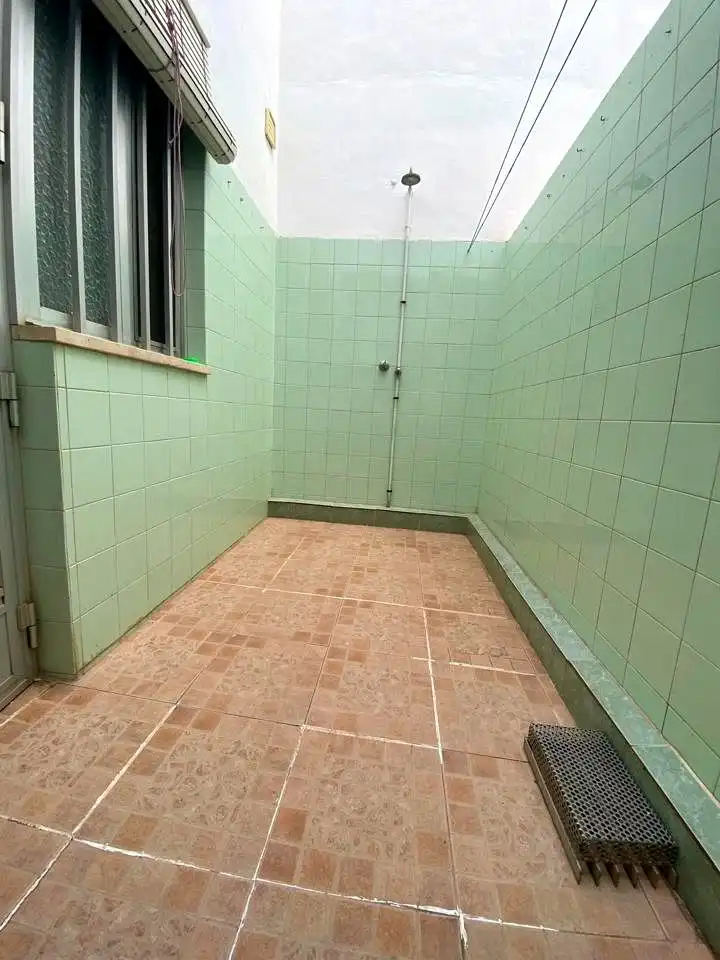 Badezimmer von Erdgeschoss zum Verkauf in San Pedro del Pinatar mit Klimaanlage und Möbliert