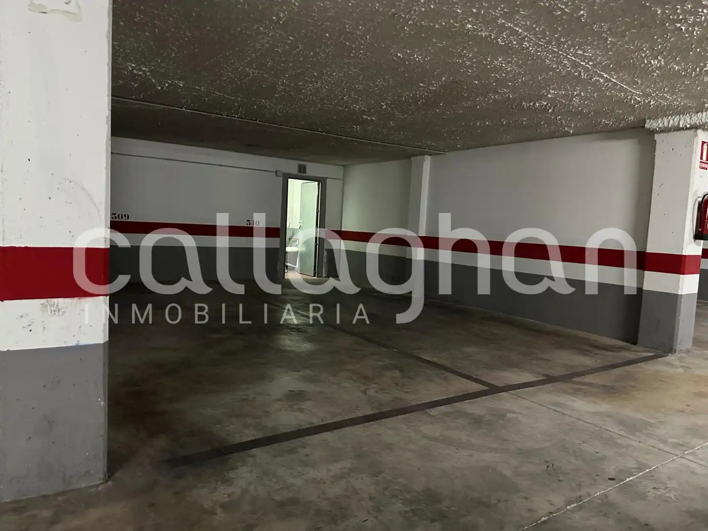 Parkplatz von Garage zum Verkauf in Burjassot