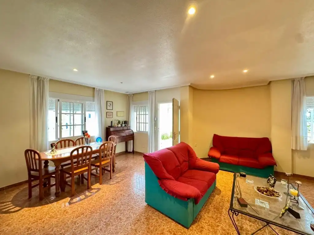 House with pool for sale in Calle Cabeza de Manzaneda, imagen 5