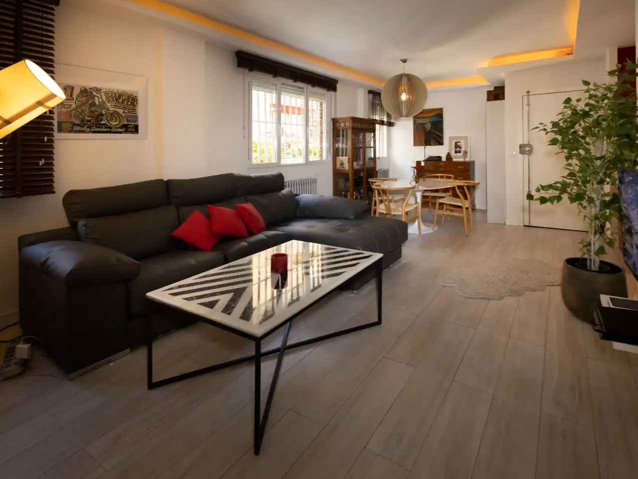Sala d'estar de Apartament de lloguer en Madrid amb Aire condicionat, Calefacció i Moblat