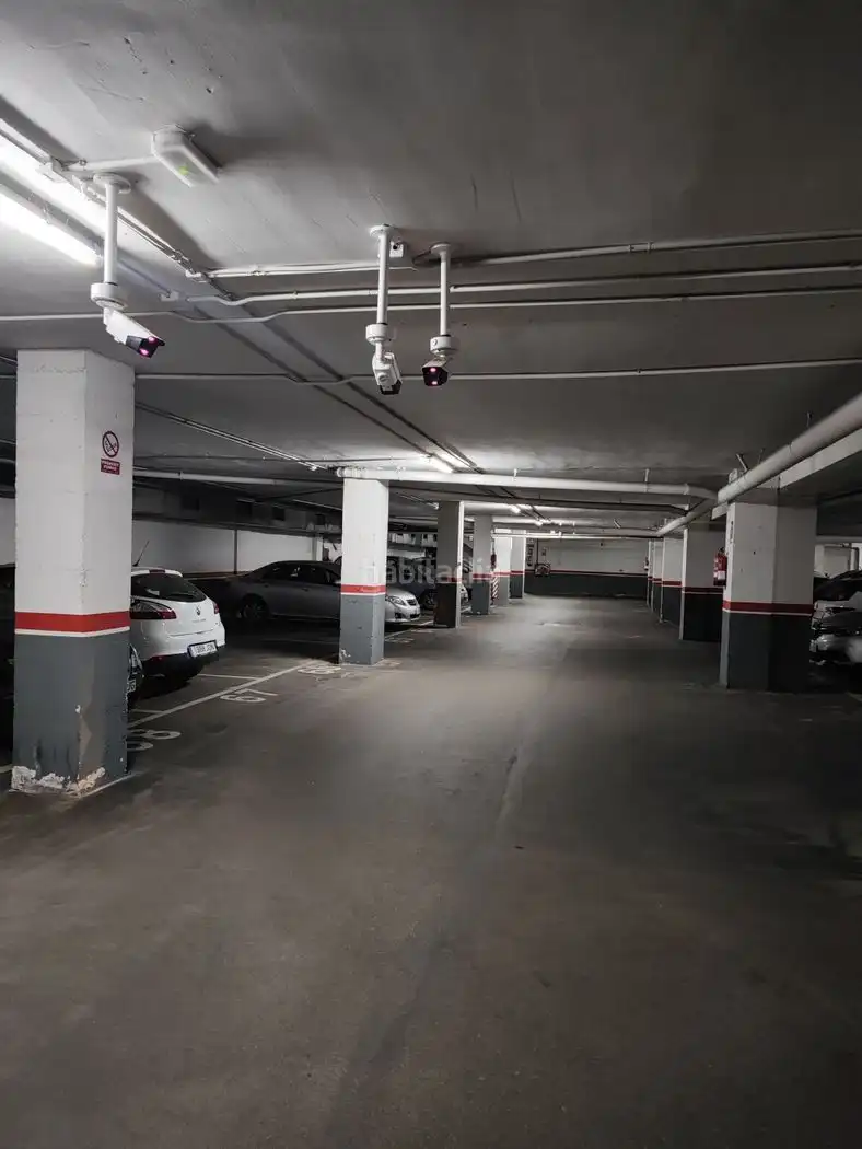 Individuel à vendre à Plaça Pere IV 5, imagen 3