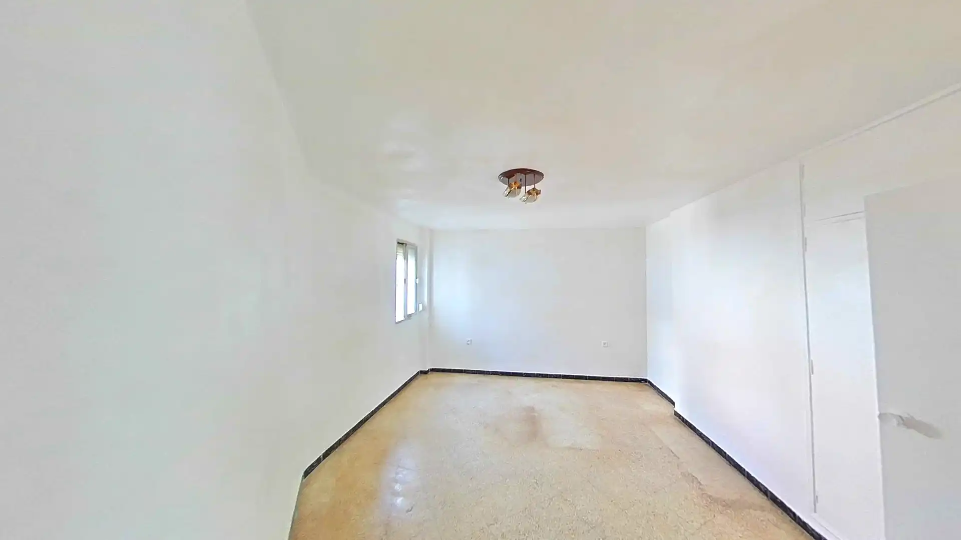 Piso en venta en Sevilla con Aire acondicionado y Balcón