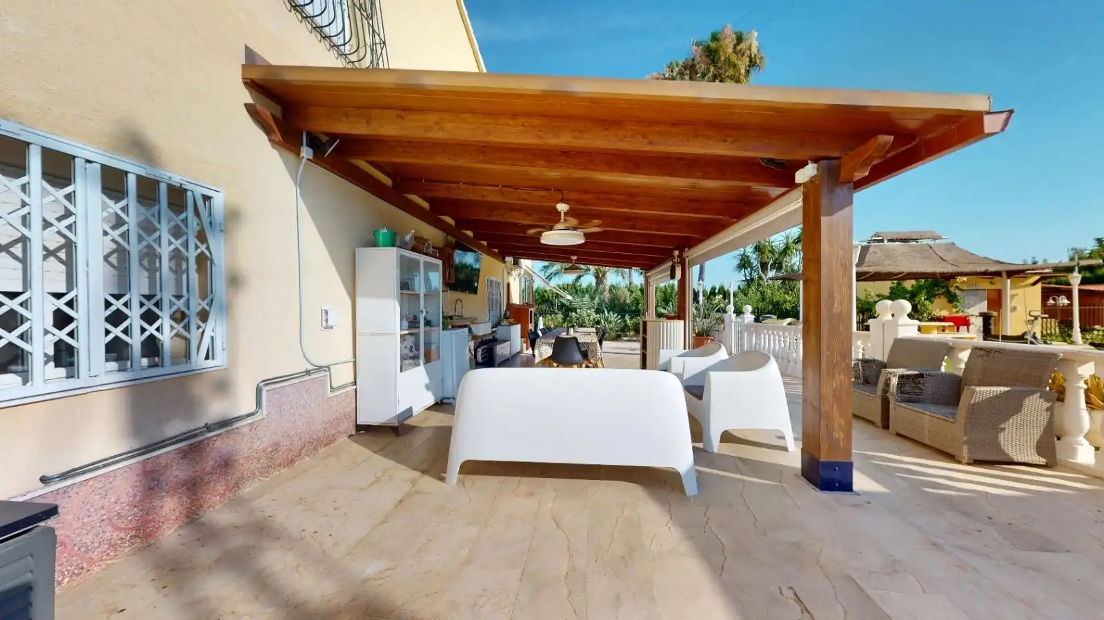 Terrace of Houses for sale in Elche / Elx  with Air Conditioner, Heating and Private garden