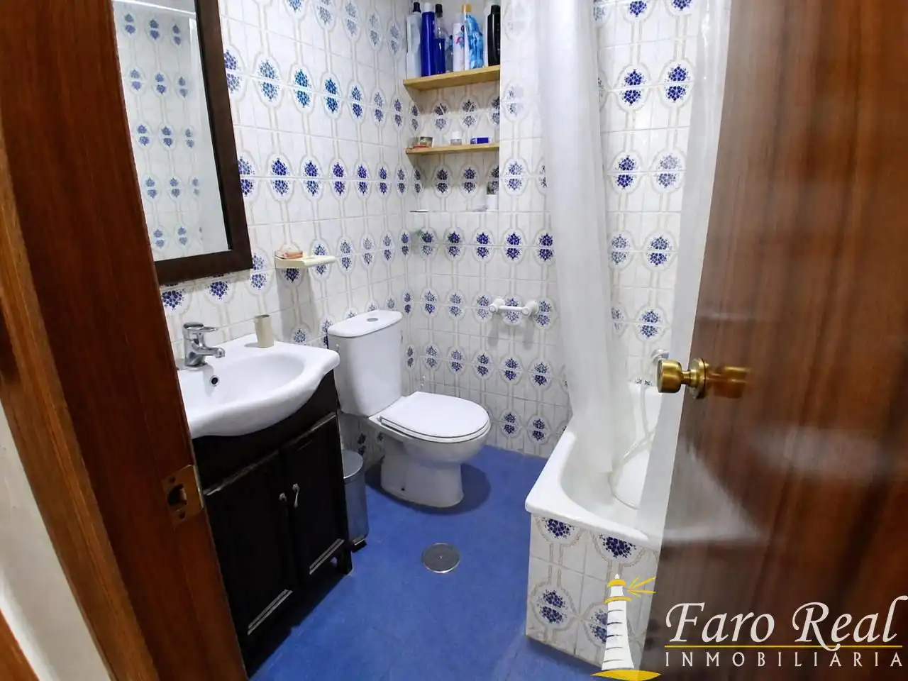 Bathroom of Ground floor for sale in Sanlúcar de Barrameda  with Storage room