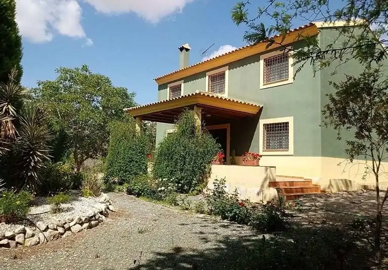 Casa rústica con jardín en venta en Pedanías Norte