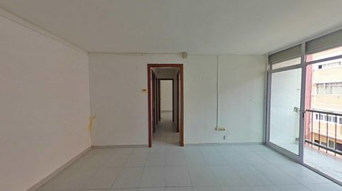 Foto 4 de Piso en venta en Calle Napols, La Salut, Badalona
