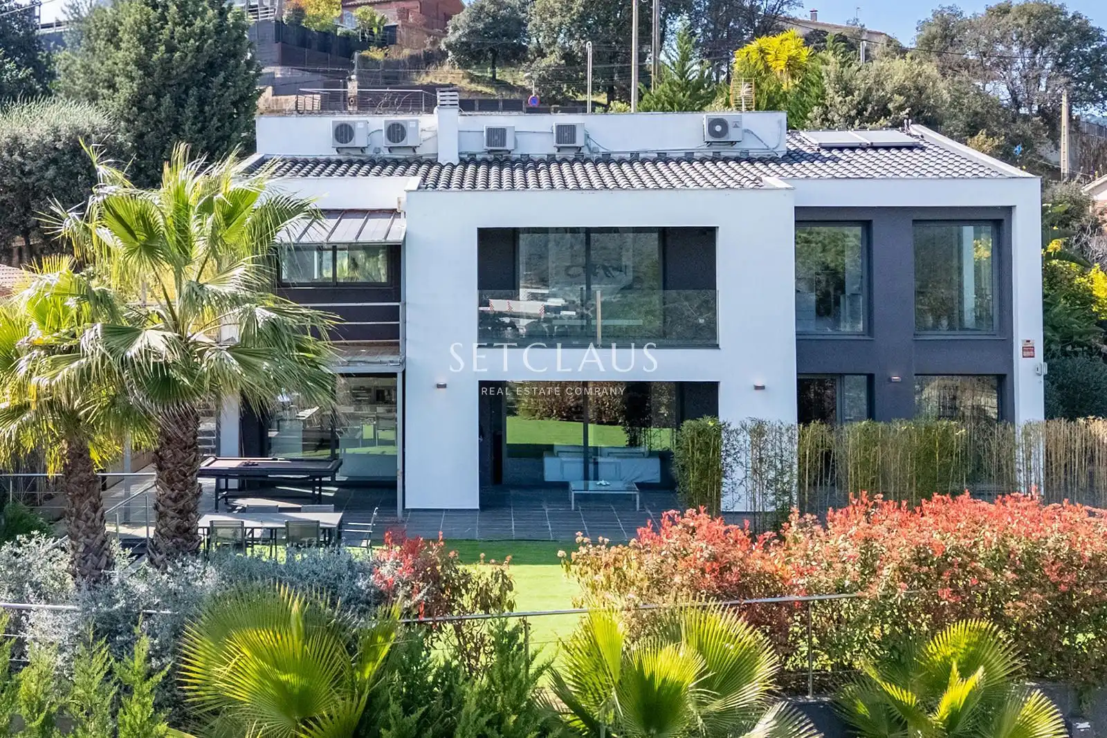 Vista exterior de Casa o xalet en venda en Argentona amb Aire condicionat, Calefacció i Jardí privat