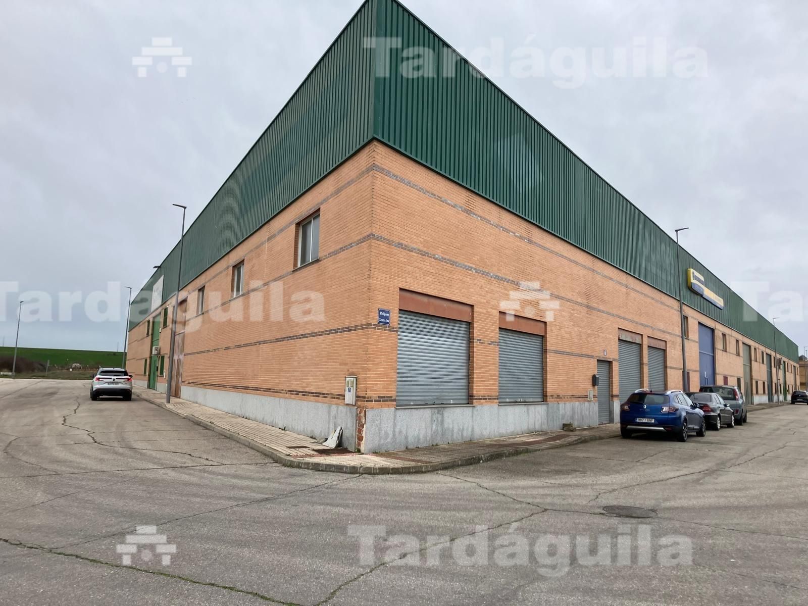 Exterior view of Industrial buildings for sale in Calvarrasa de Abajo