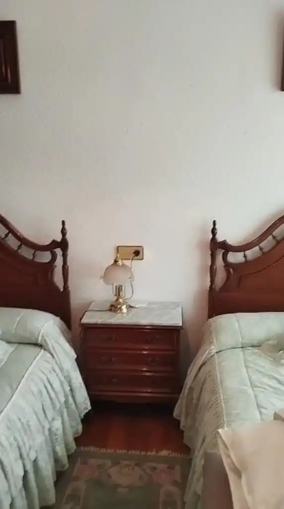 Habitación de Piso en venta en Arnedo con Calefacción, Parquet y Terraza