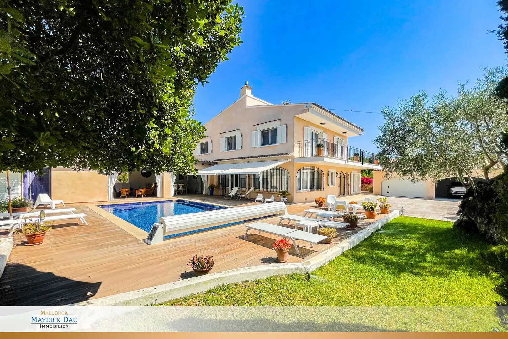 Jardín de Finca rústica en venta en Muro con Aire acondicionado, Terraza y Amueblado