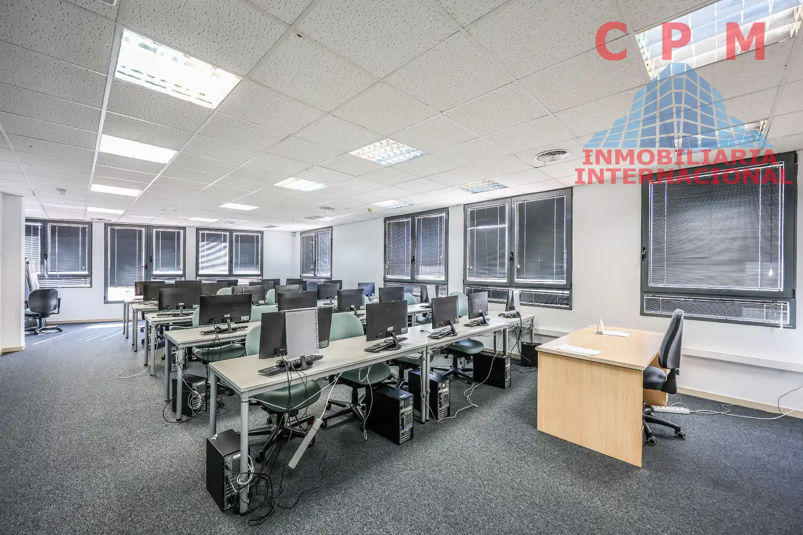 Office for sale in Madrid  with Air Conditioner, Heating and Terrace