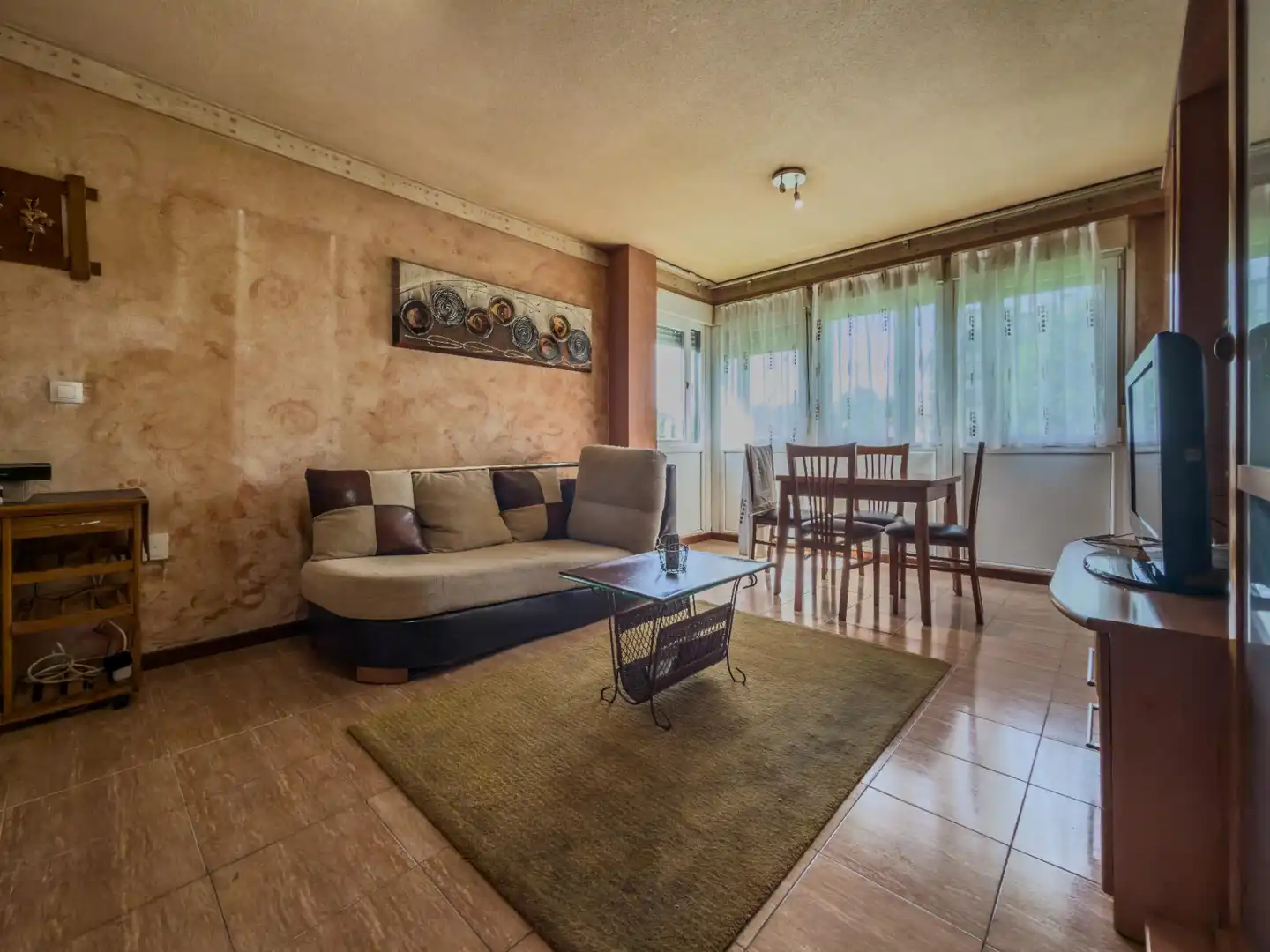 Sala d'estar de Planta baixa en venda en Torrelavega  amb Traster i Moblat