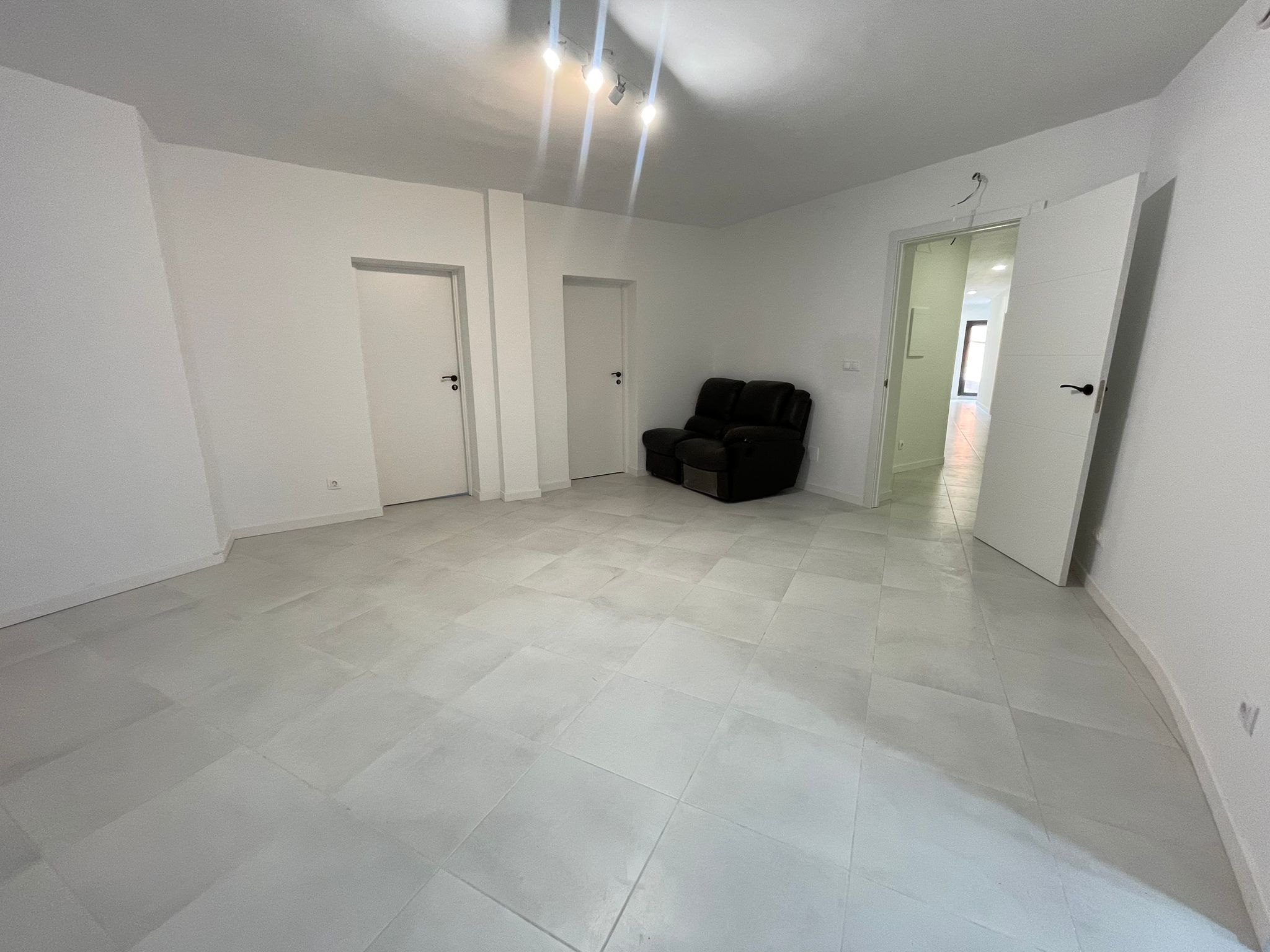Local en venda en Gavà amb Aire condicionat, Parquet i Moblat